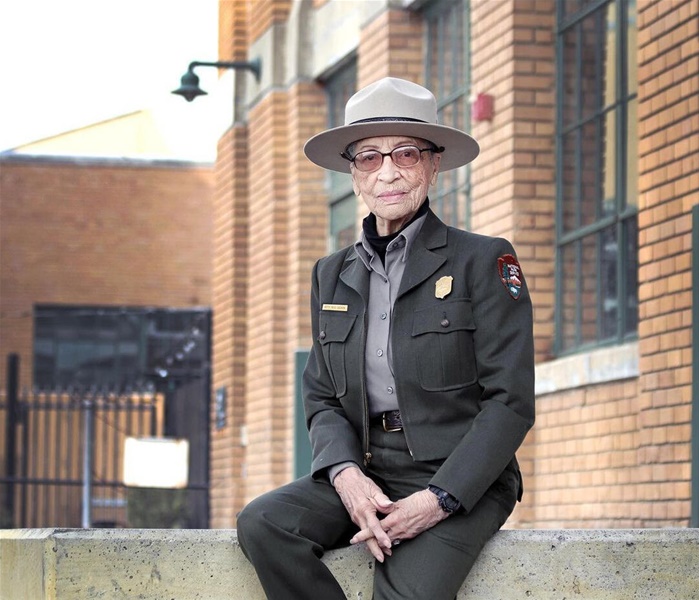 Η γηραιότερη δασοφύλακας στο National Park Service γιορτάζει τα 100α γενέθλιά της
